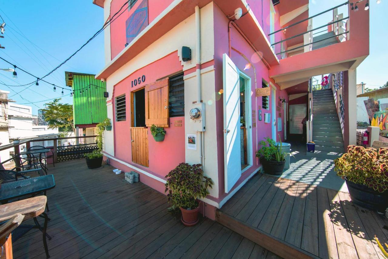 Casa Santurce Hostel San Juan Exterior photo